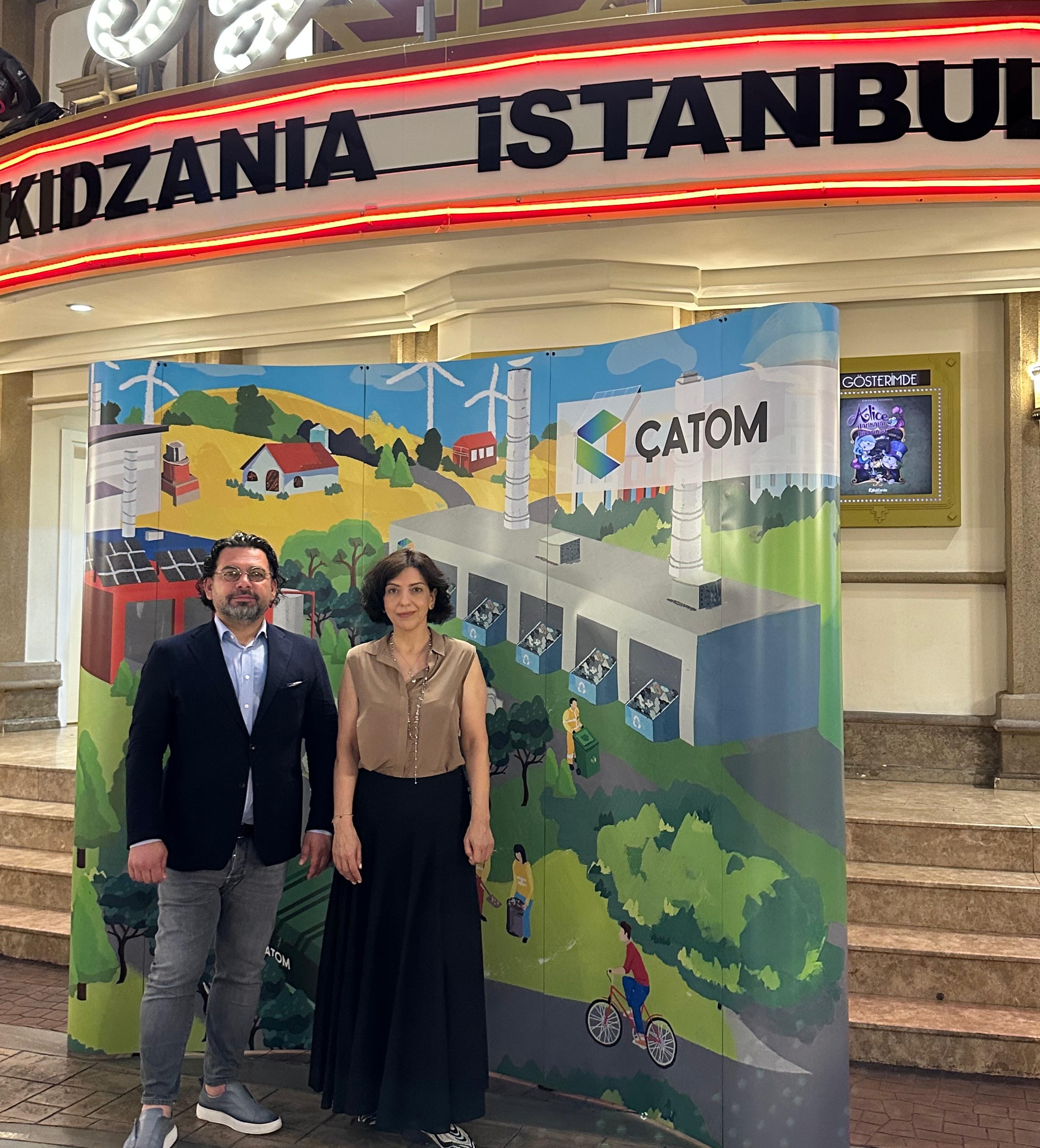 KidZania İstanbul’da çocuklar, ÇATOM Atık Ayrıştırma Merkezi ile döngüsel ekonomiyi öğreniyor