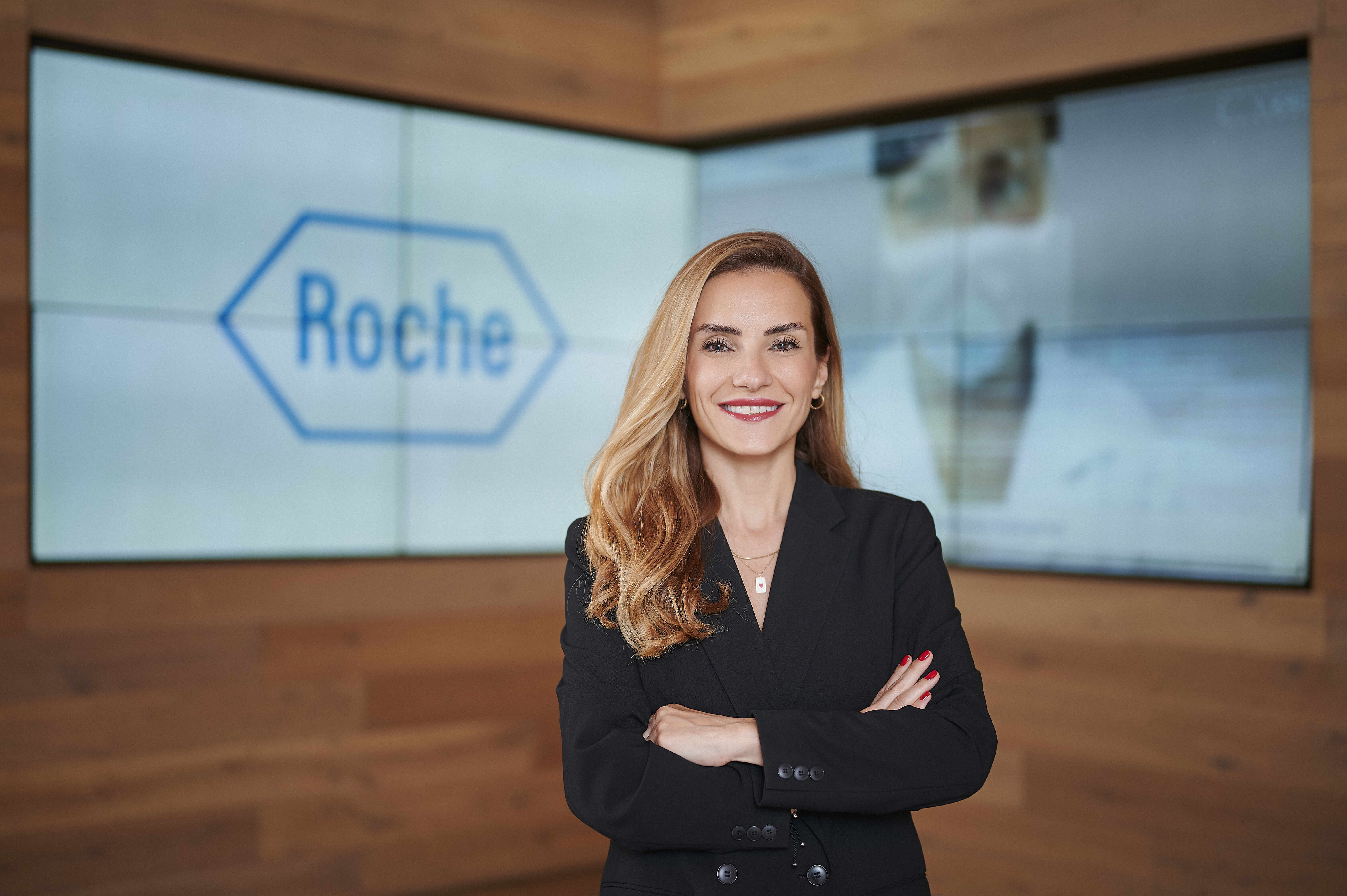 Roche İlaç Türkiye’nin yeni İletişim Lideri Hande Hazinedaroğlu Hatırnaz oldu