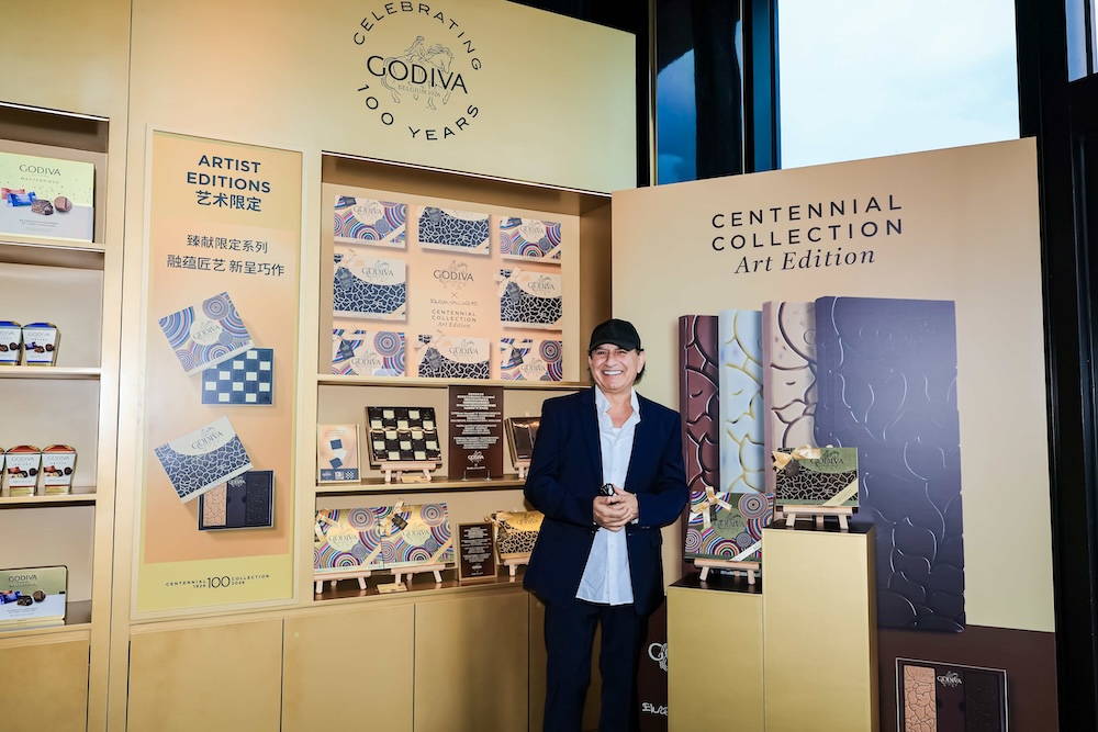 GODIVA, 100. yılını Ekrem Yalçındağ imzalı özel sanat koleksiyonuyla kutluyor